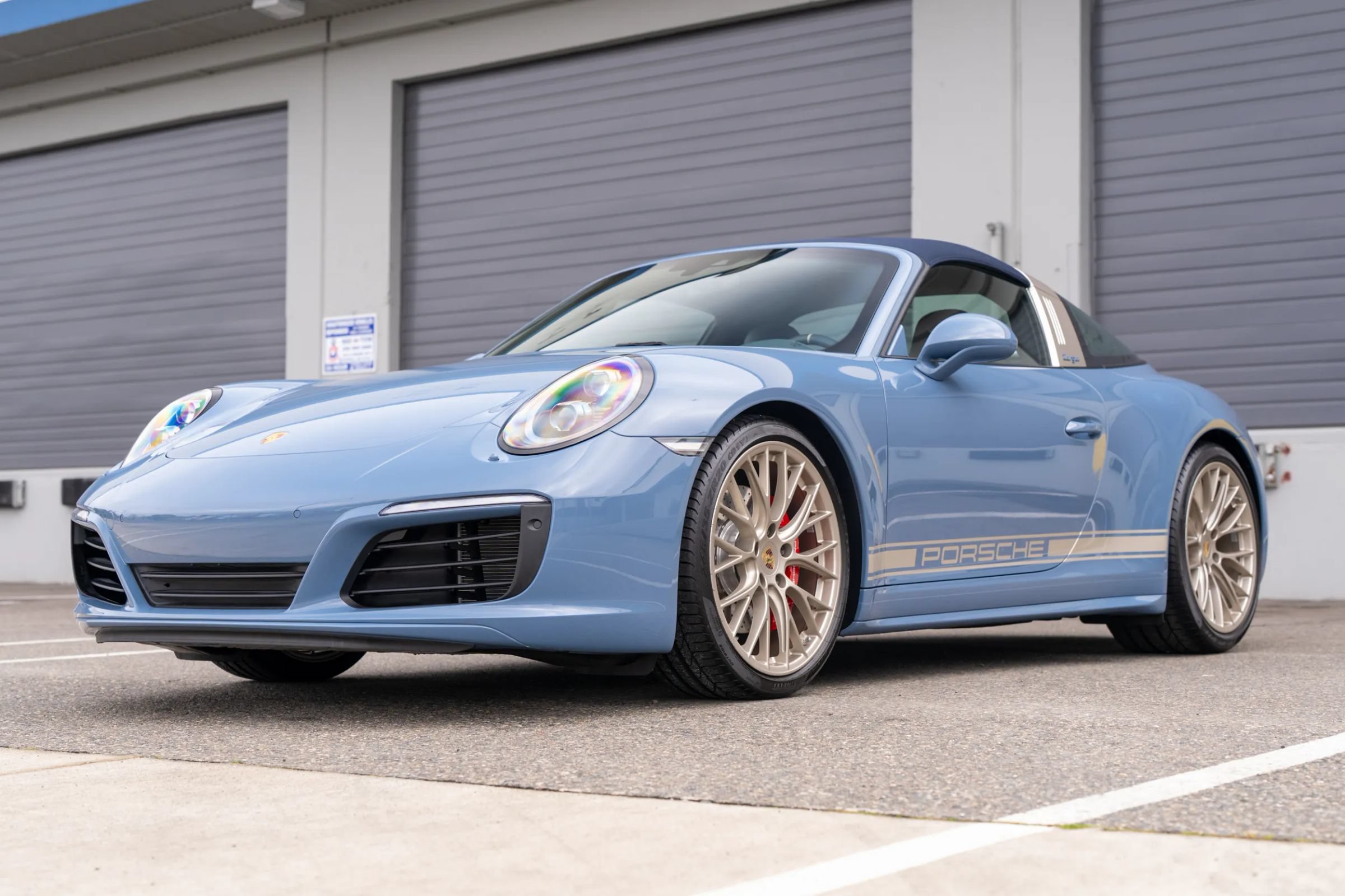Used 2017 Porsche 911 Targa 4S AWD/4WD image 41