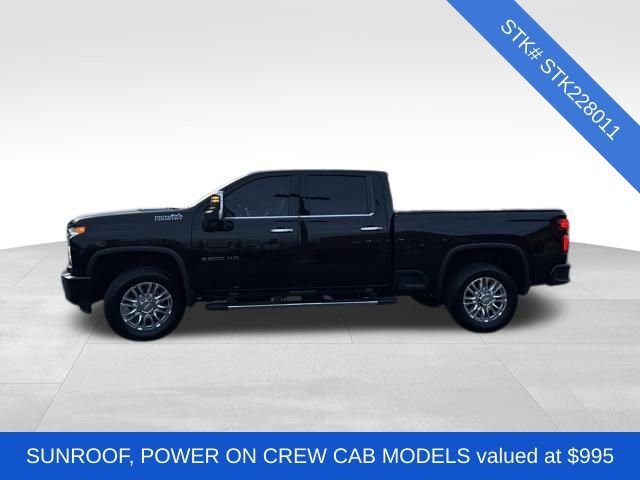 Used 2022 Chevrolet Silverado 3500 High Country w/ Z71 Off-Road Package image 4
