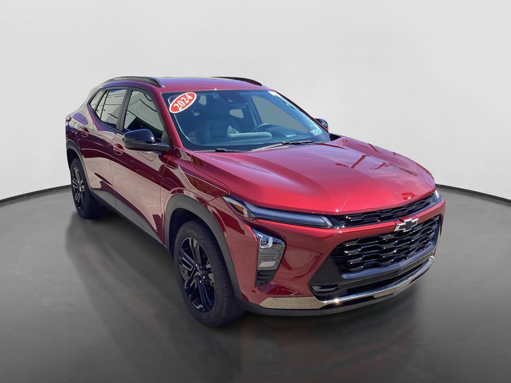 Used 2024 Chevrolet Trax ACTIV FWD image 3