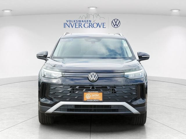 Certified 2026 Volkswagen Tiguan SE AWD/4WD image 2