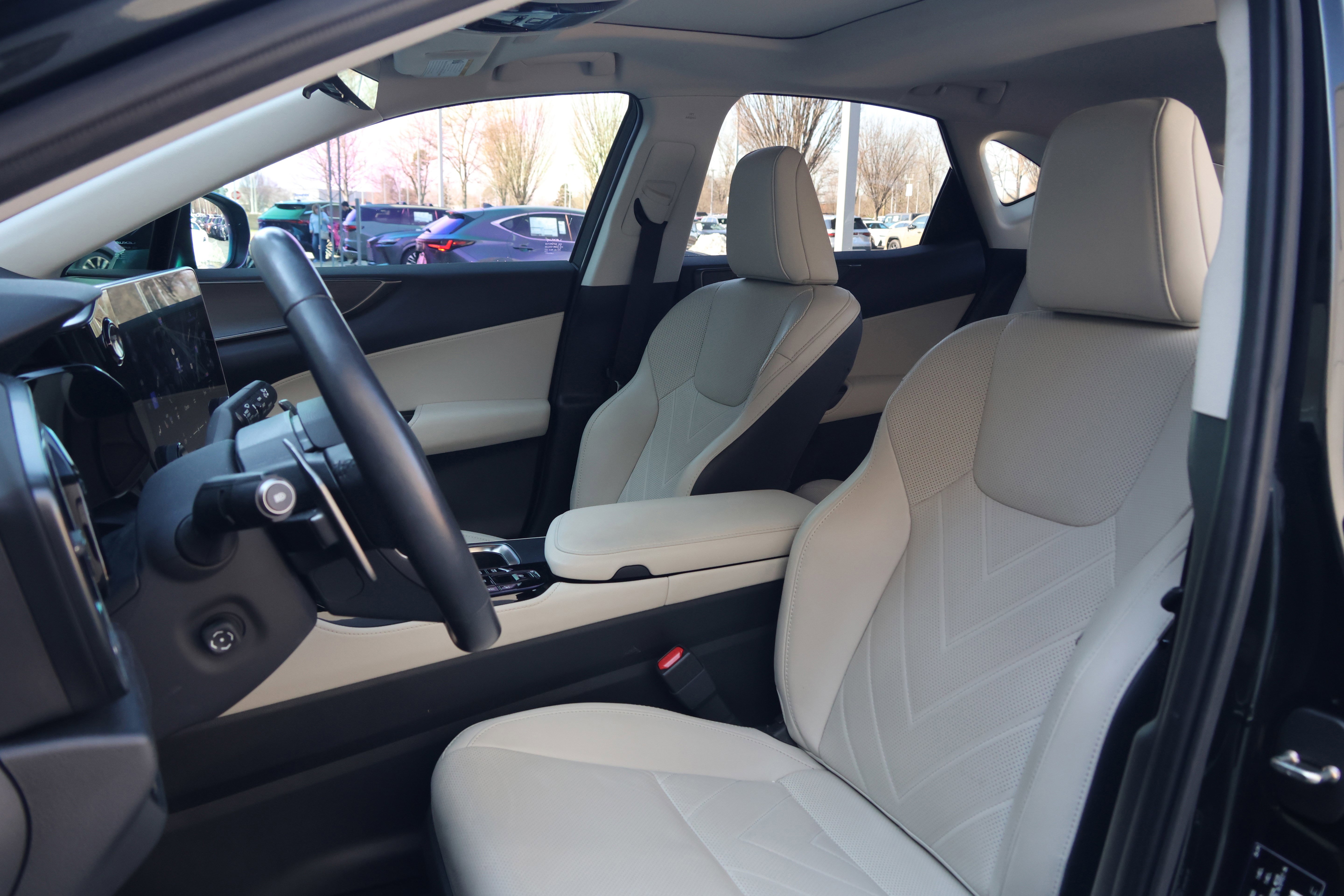 Certified 2025 Lexus NX 450h+ AWD w/ Towing Package (2000 Lbs) image 37