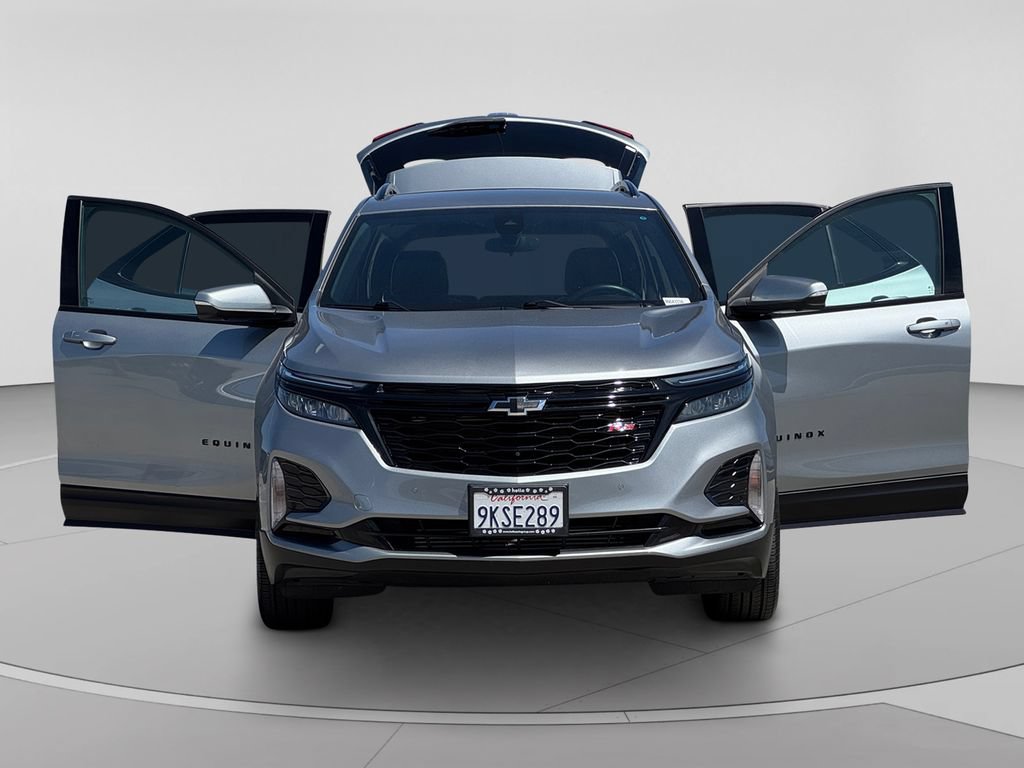 Used 2024 Chevrolet Equinox RS FWD image 29