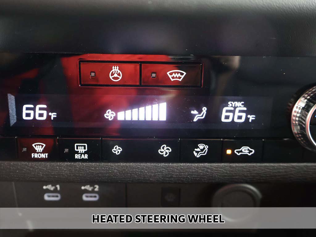 New 2026 Mitsubishi Outlander LE AWD/4WD image 8