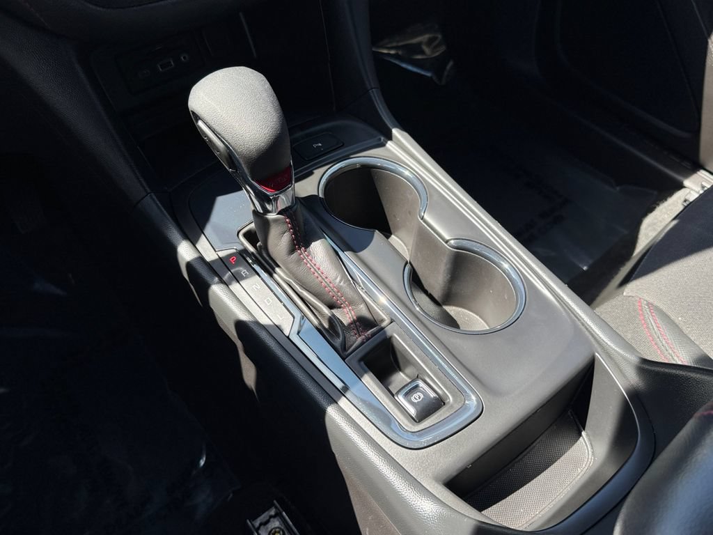 Used 2024 Chevrolet Equinox RS FWD image 17
