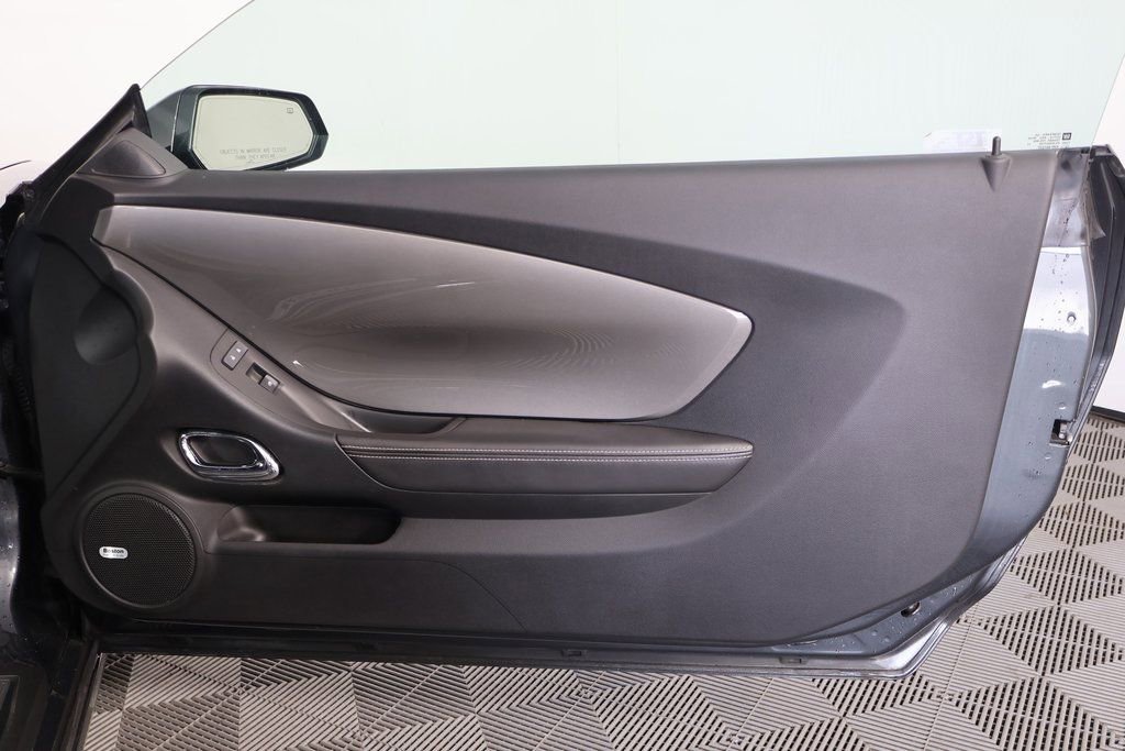 Used 2014 Chevrolet Camaro SS w/ RS Package image 12