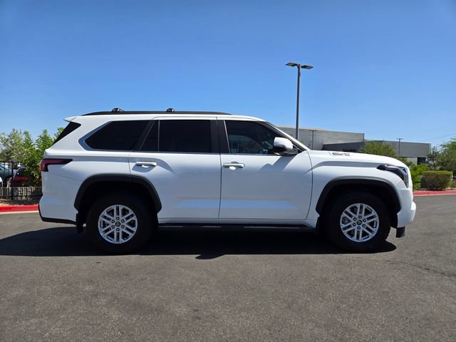 Used 2024 Toyota Sequoia SR5 w/ SR5 Premium Package AWD/4WD image 7
