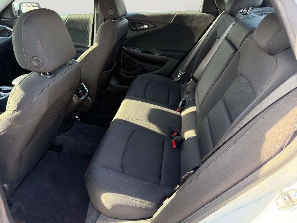 Used 2024 Chevrolet Malibu LT image 15