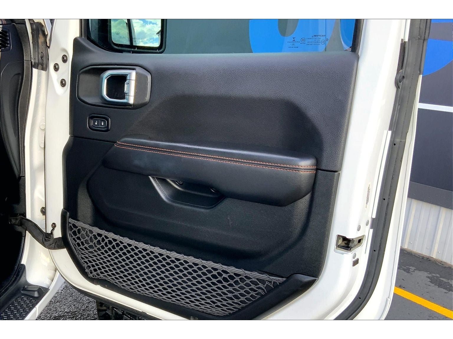 Used 2021 Jeep Gladiator Mojave AWD/4WD image 25