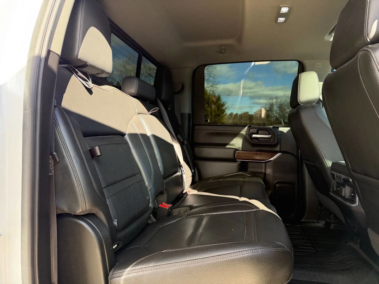 Used 2020 GMC Sierra 2500 Denali w/ Denali Ultimate Package image 22