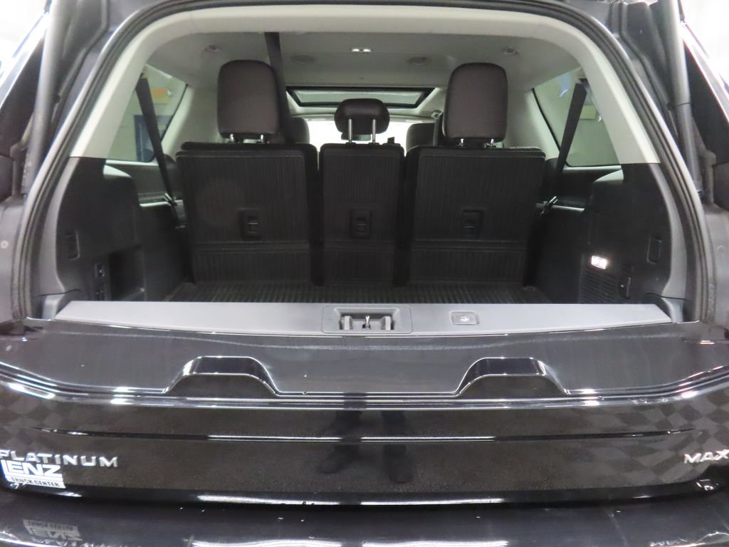 Used 2025 Ford Expedition Max Platinum w/ Platinum Ultimate Package AWD/4WD image 48