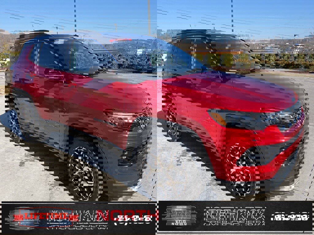Used 2025 Jeep Compass Limited image 29