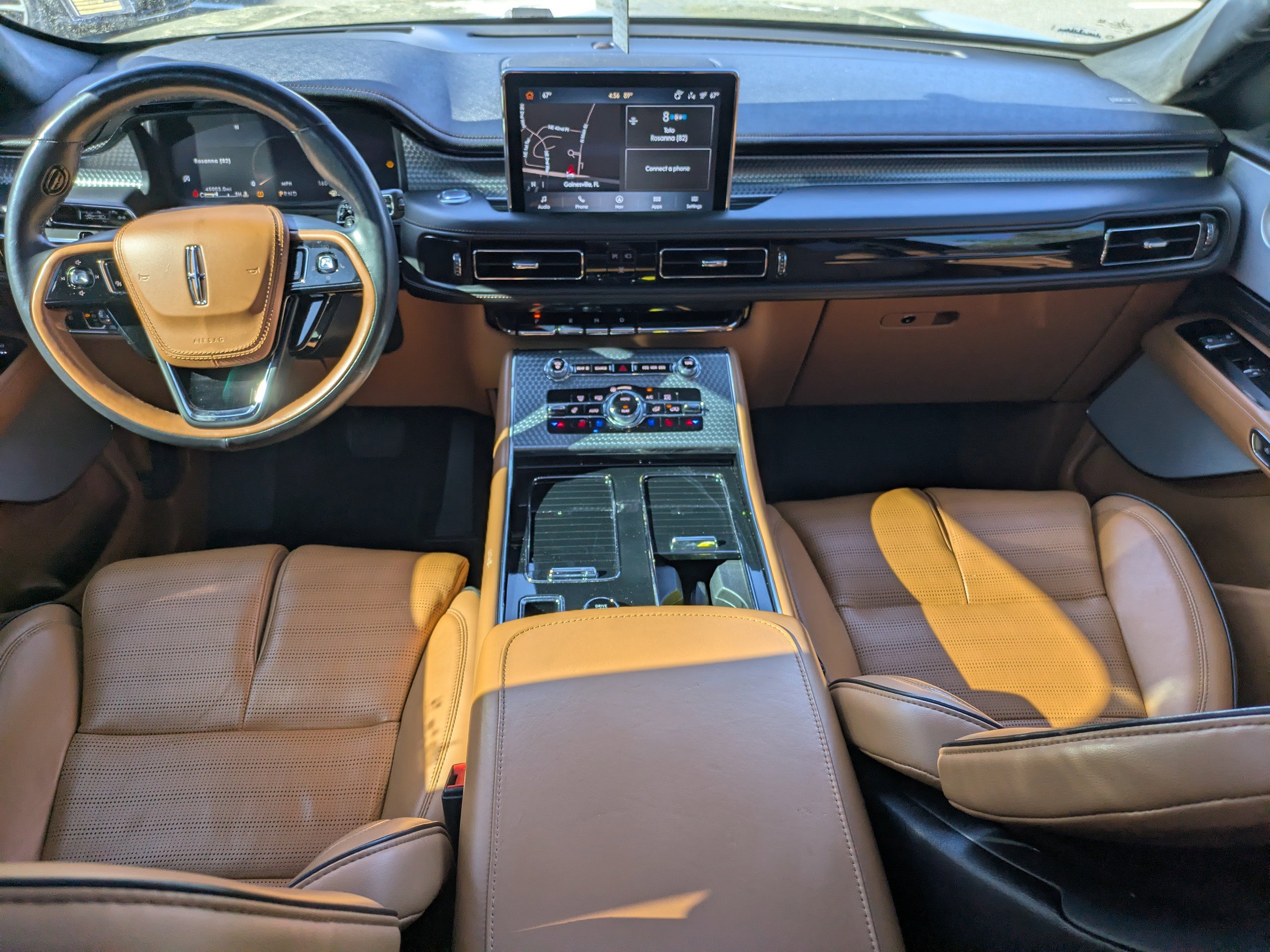 Used 2021 Lincoln Aviator Black Label w/ Dynamic Handling Package image 2