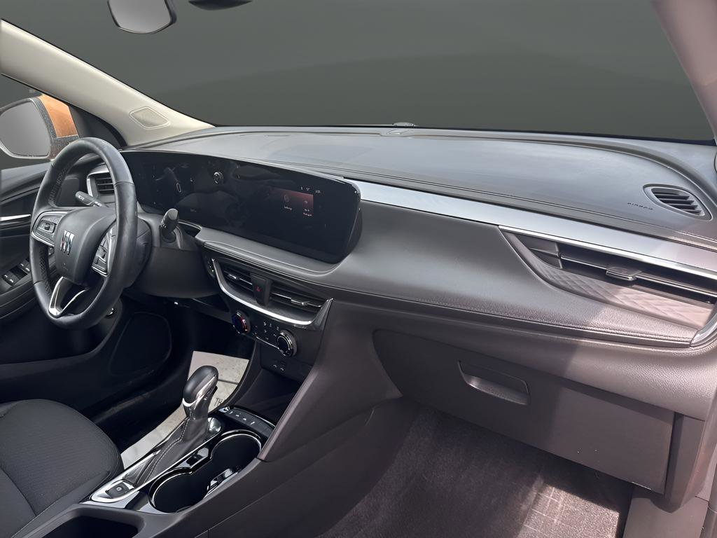 Used 2024 Buick Encore GX Preferred w/ Comfort Package AWD/4WD image 41