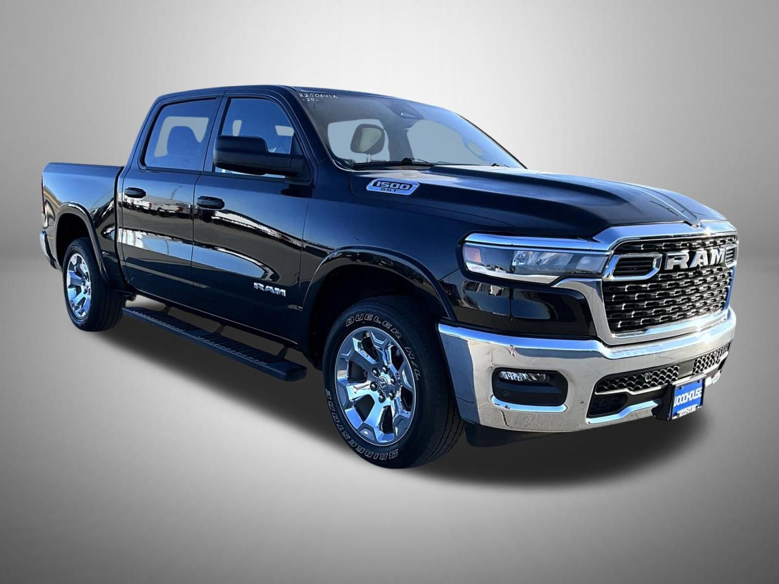 Used 2025 RAM 1500 Big Horn AWD/4WD image 3