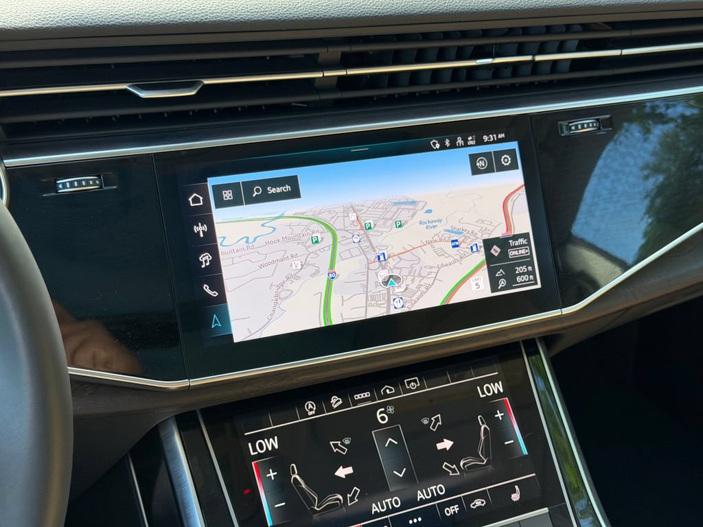 Used 2024 Audi Q8 Premium AWD/4WD image 22