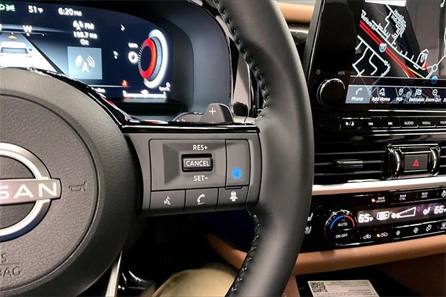 New 2025 Nissan Pathfinder Platinum image 22