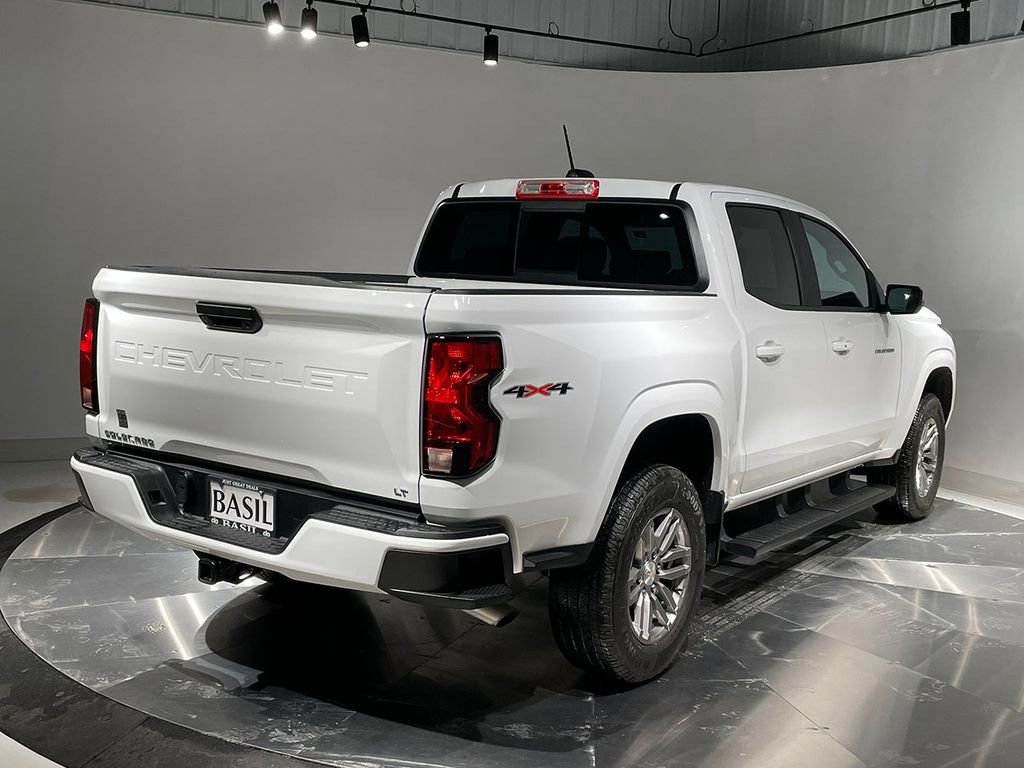 Used 2023 Chevrolet Colorado LT w/ LT Convenience Package image 11