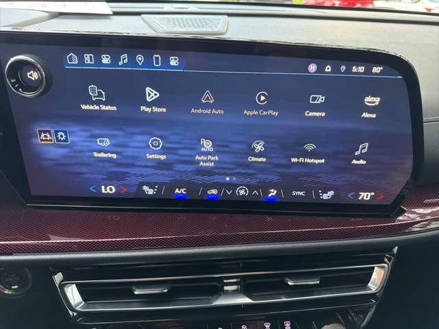 Used 2024 Chevrolet Traverse Z71 w/ Enhanced Driving Package image 16