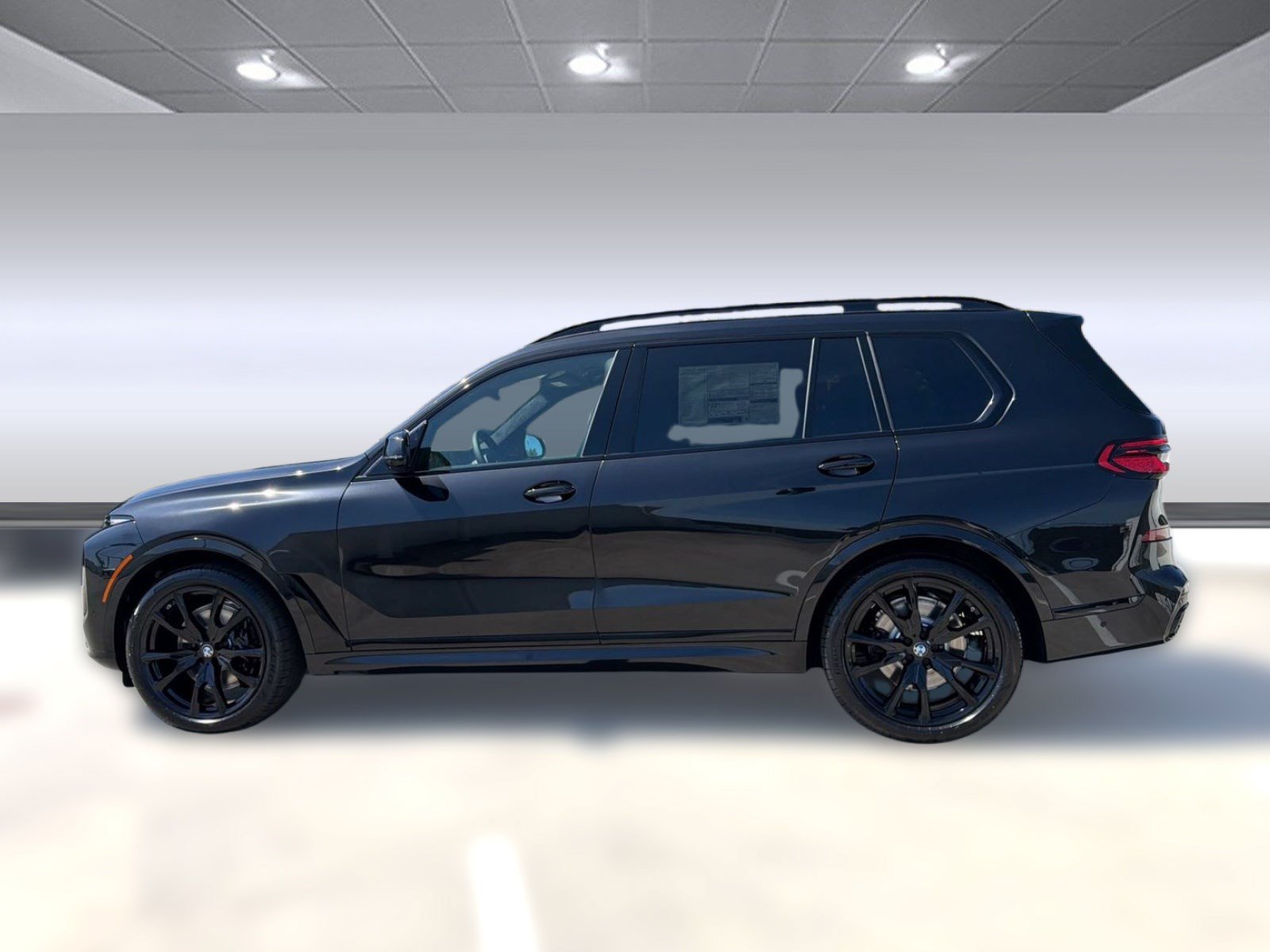New 2027 BMW X7 xDrive40i w/ Executive Package AWD/4WD image 2