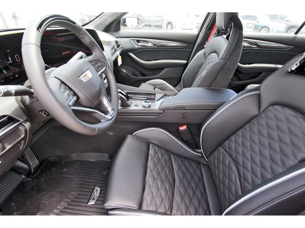 New 2026 Cadillac CT5 V w/ Technology Package RWD image 6