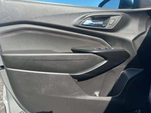 Certified 2024 Chevrolet Trax RS w/ Driver Confidence Package image 27