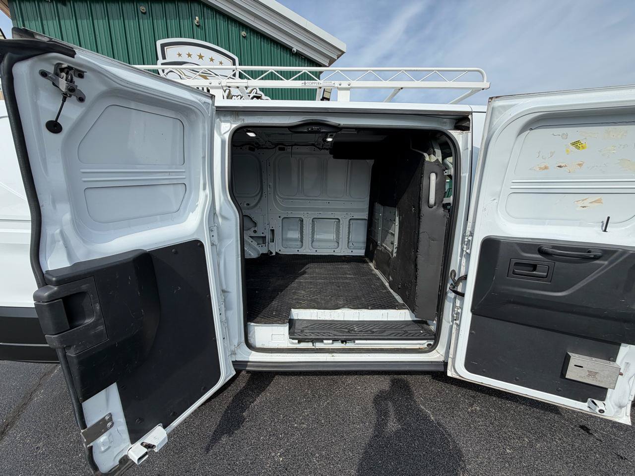 Used 2019 Ford Transit 250 130 Low Roof RWD image 13