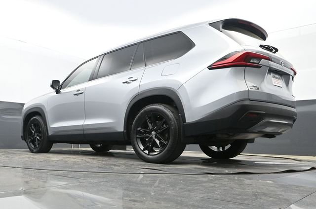 Used 2024 Toyota Grand Highlander Platinum image 28