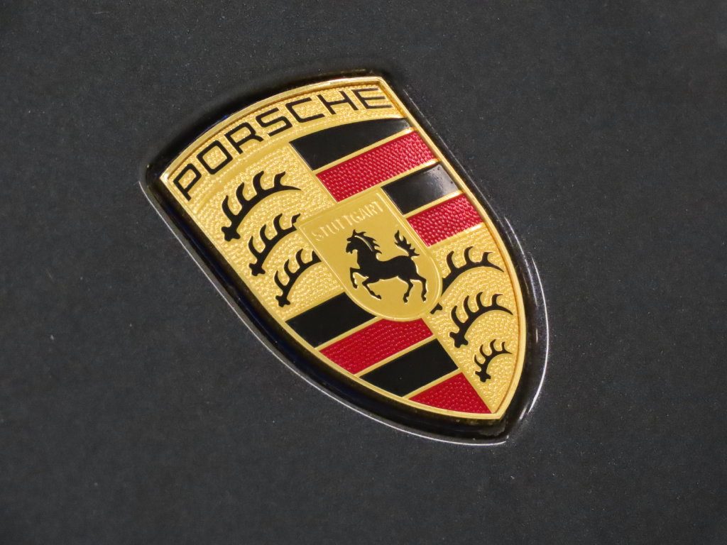 Certified 2020 Porsche Taycan Turbo S AWD/4WD image 13