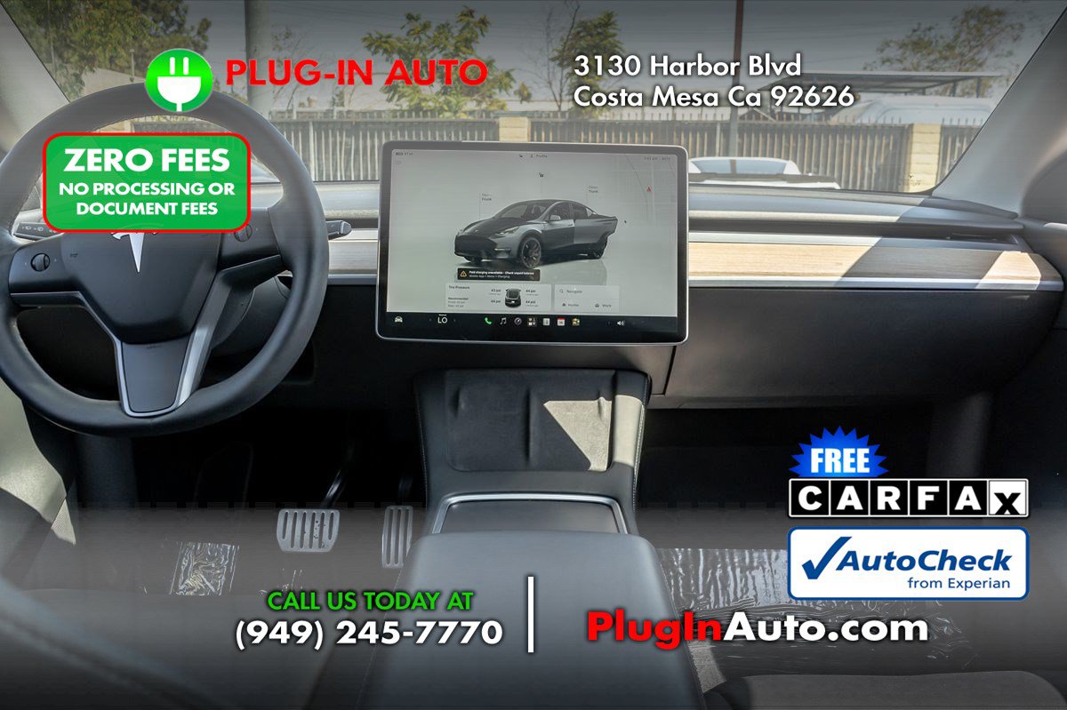 Used 2022 Tesla Model Y Performance AWD/4WD image 16