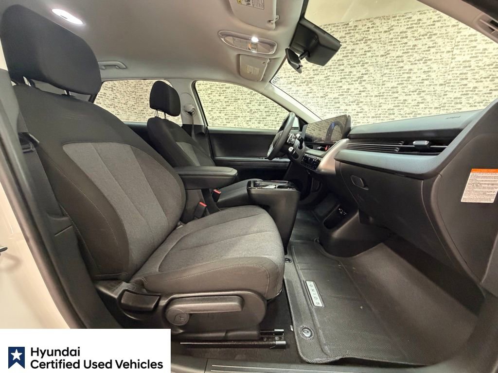 Certified 2025 Hyundai Ioniq 5 SE image 12