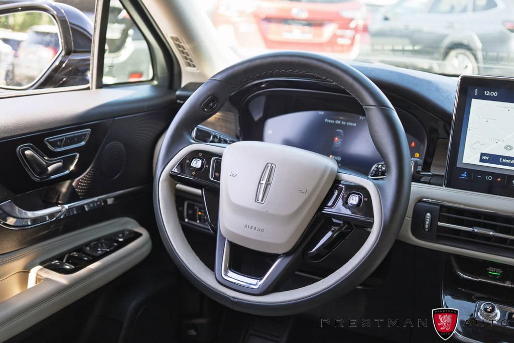 Used 2026 Lincoln Corsair Reserve AWD/4WD image 39