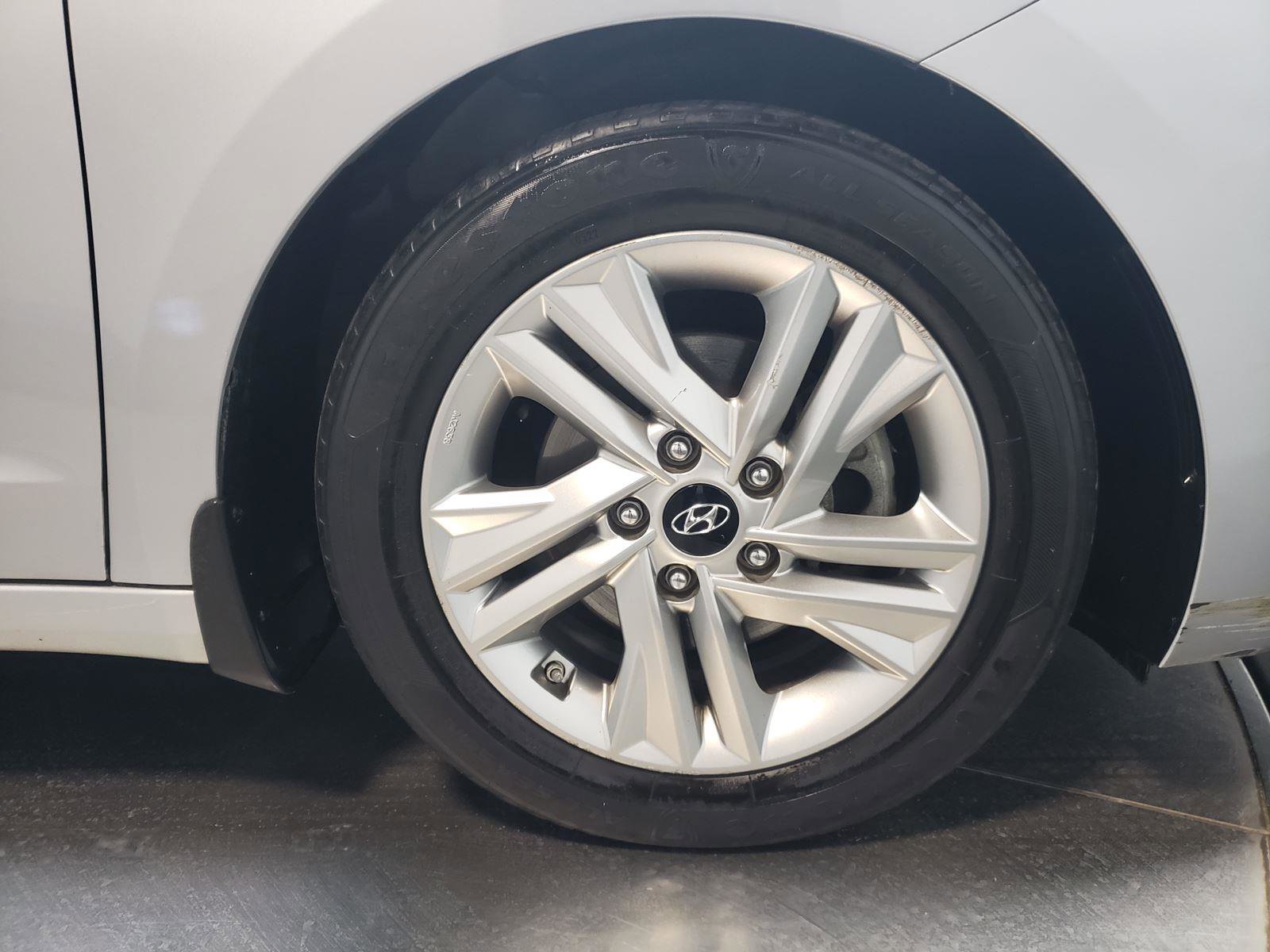 Used 2020 Hyundai Elantra SEL w/ Cargo Package (C1) image 17