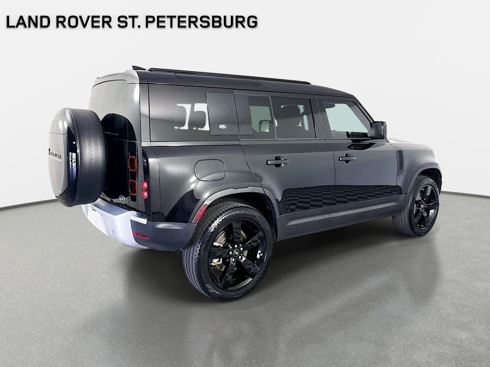 Used 2023 Land Rover Defender 110 S AWD/4WD image 5