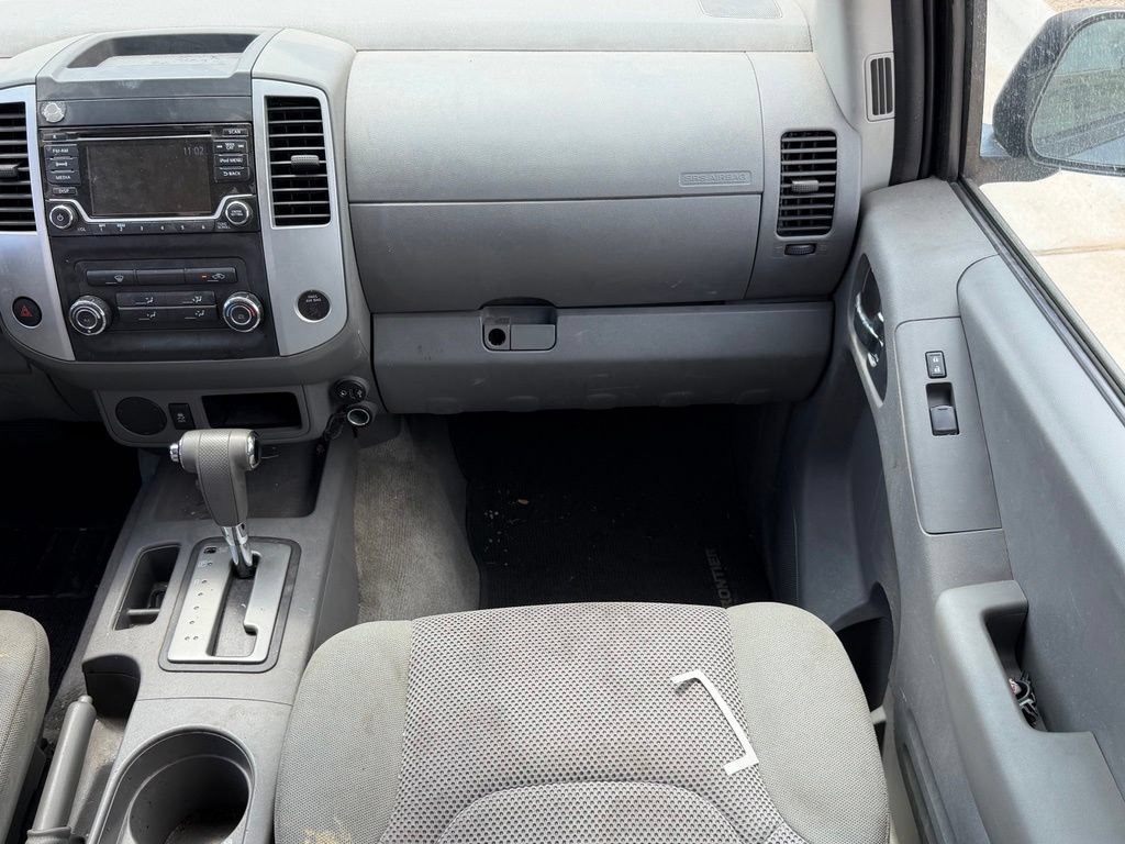 Used 2018 Nissan Frontier SV RWD image 11