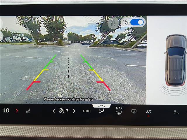 Used 2025 Ford Explorer Active RWD image 13