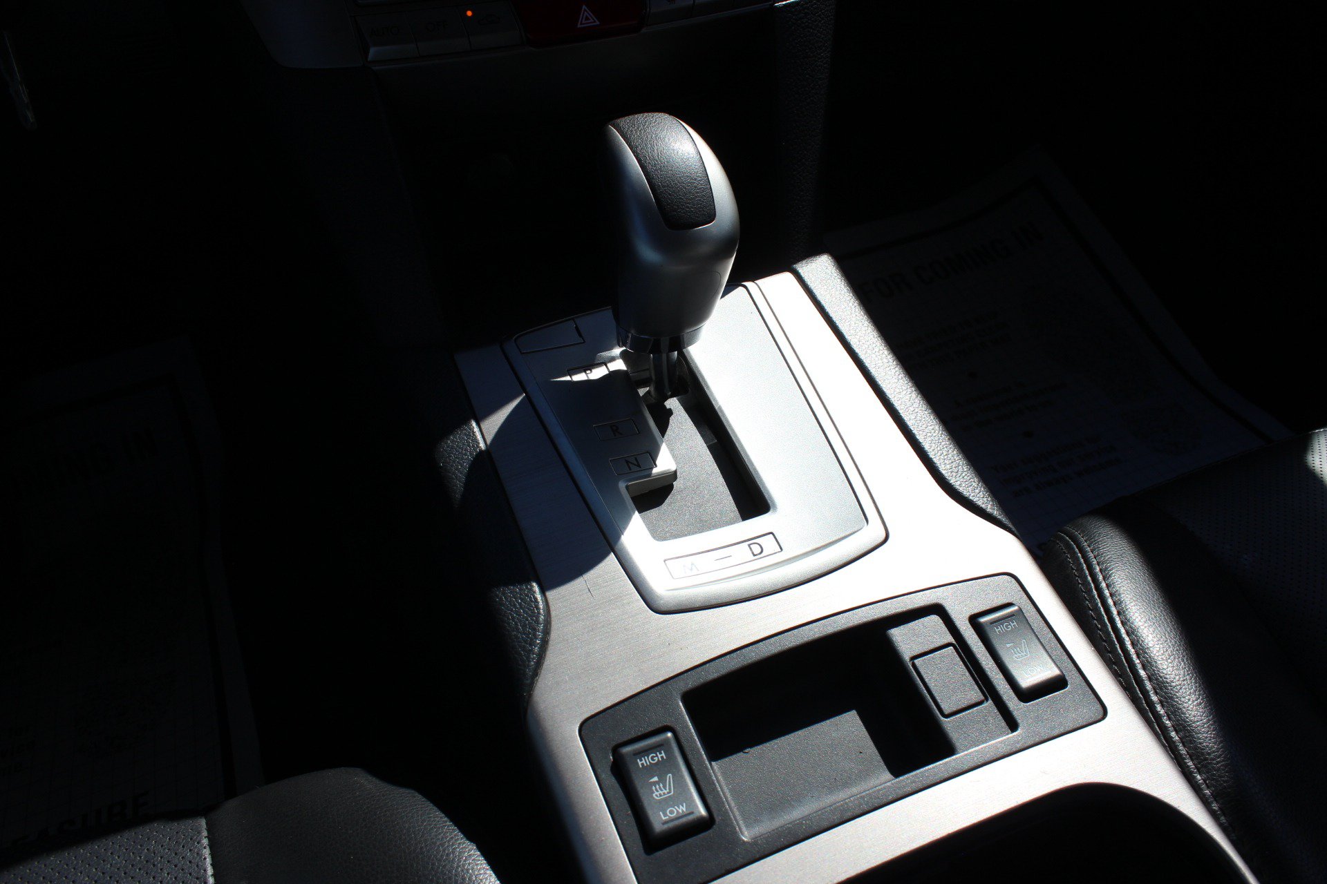 Used 2012 Subaru Outback 2.5i Limited w/ Moonroof Pkg AWD/4WD image 26