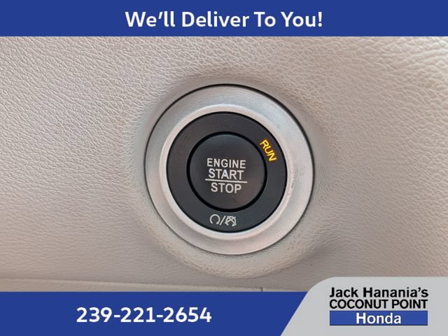 Used 2019 Chrysler Pacifica Touring-L Plus w/ Tire & Wheel Group FWD image 31