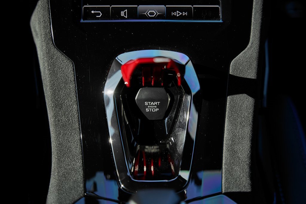 Used 2023 Lamborghini Huracan Tecnica image 56