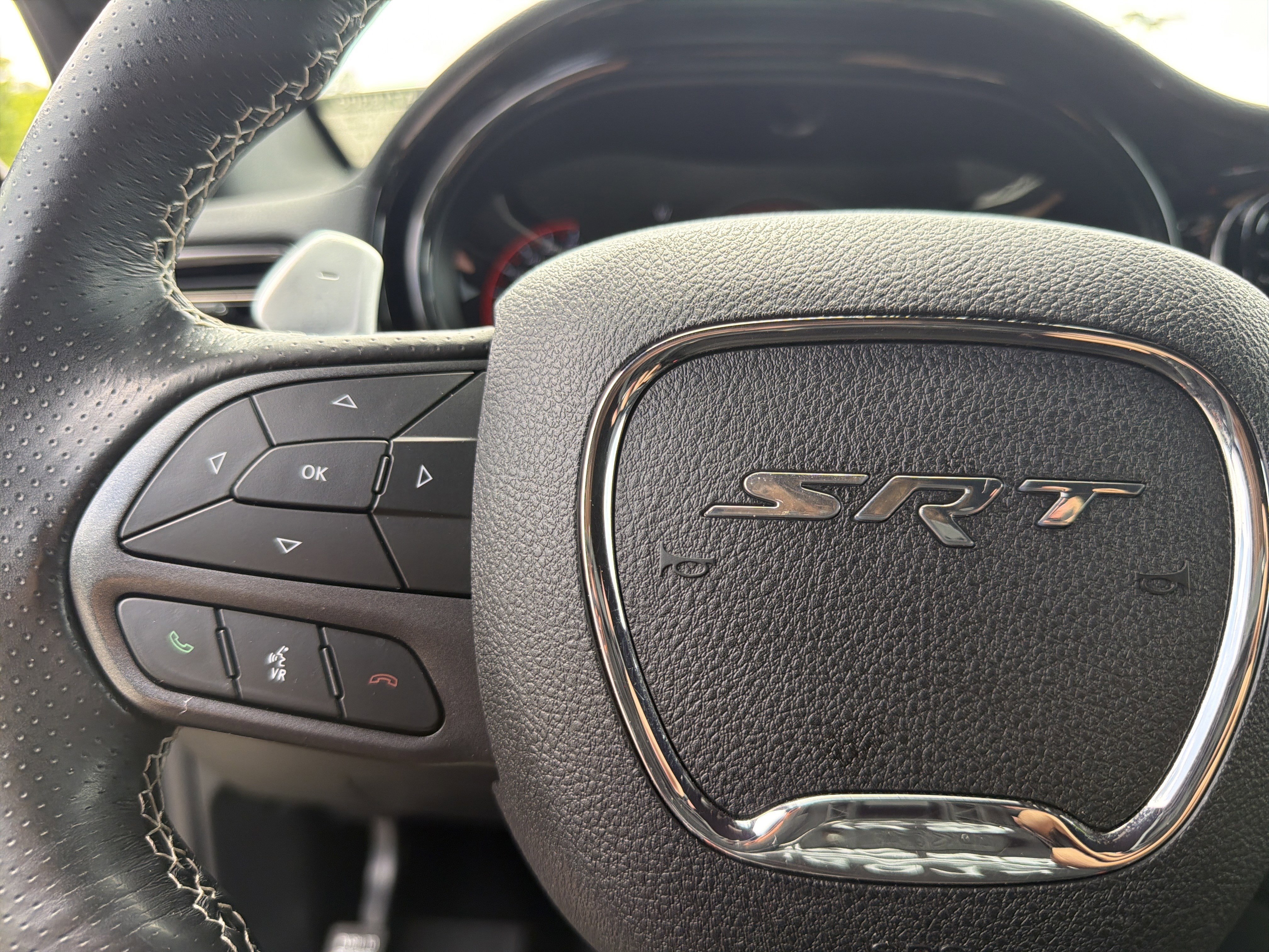 Used 2021 Dodge Durango SRT w/ Technology Group AWD/4WD image 9