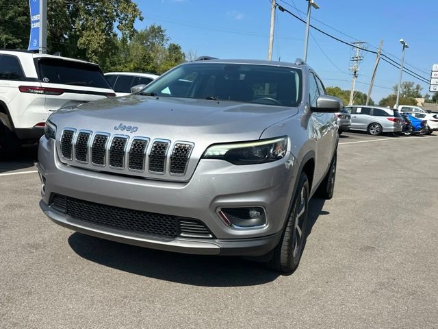 Used 2020 Jeep Cherokee Limited w/ Luxury Group AWD/4WD image 23
