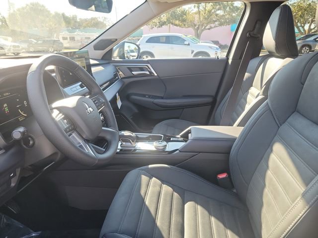 New 2026 Mitsubishi Outlander SE image 20