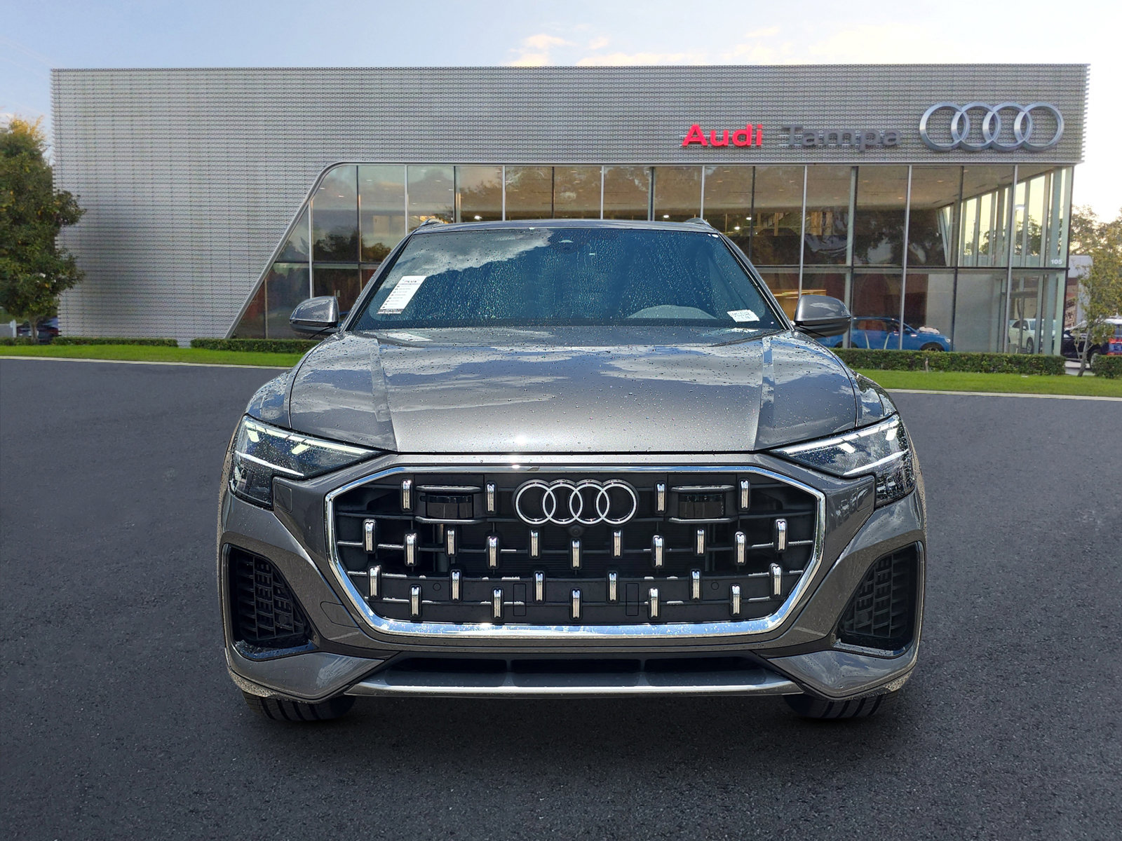 New 2025 Audi Q8 Premium Plus image 2