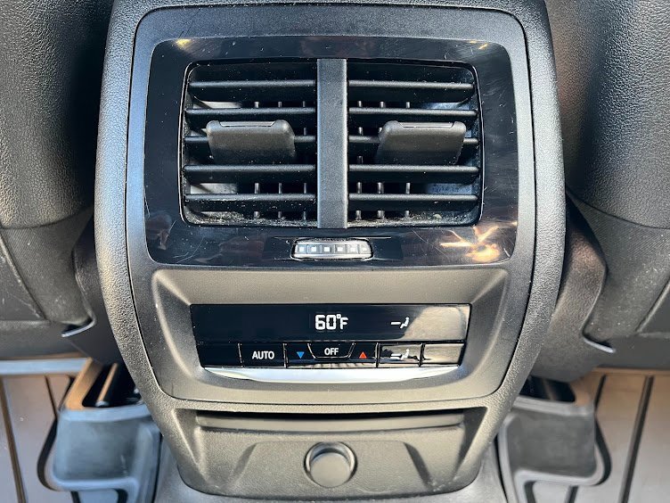 Used 2019 BMW X3 xDrive30i w/ Driving Assistance Package image 45