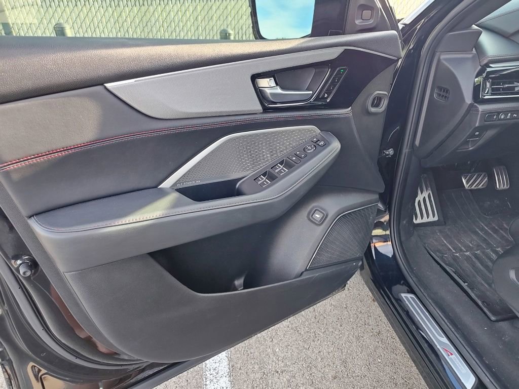 Used 2022 Acura MDX A-Spec AWD/4WD image 5