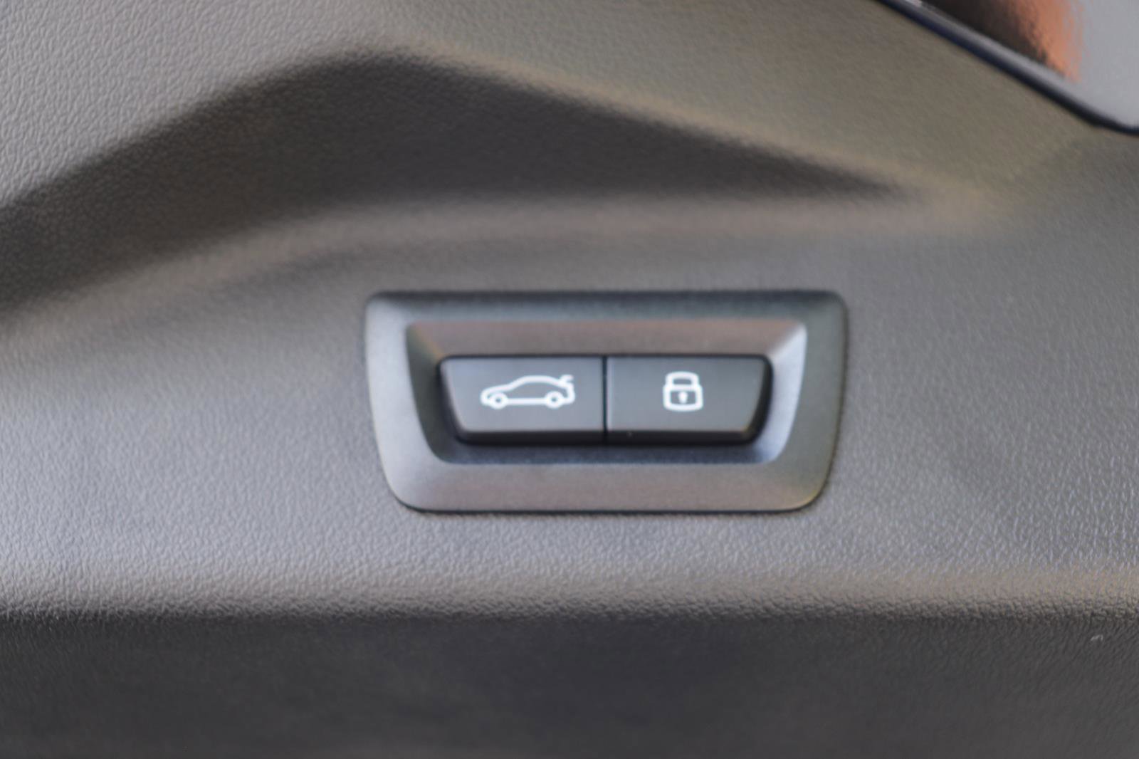 New 2026 BMW X7 xDrive40i w/ Premium Package image 20