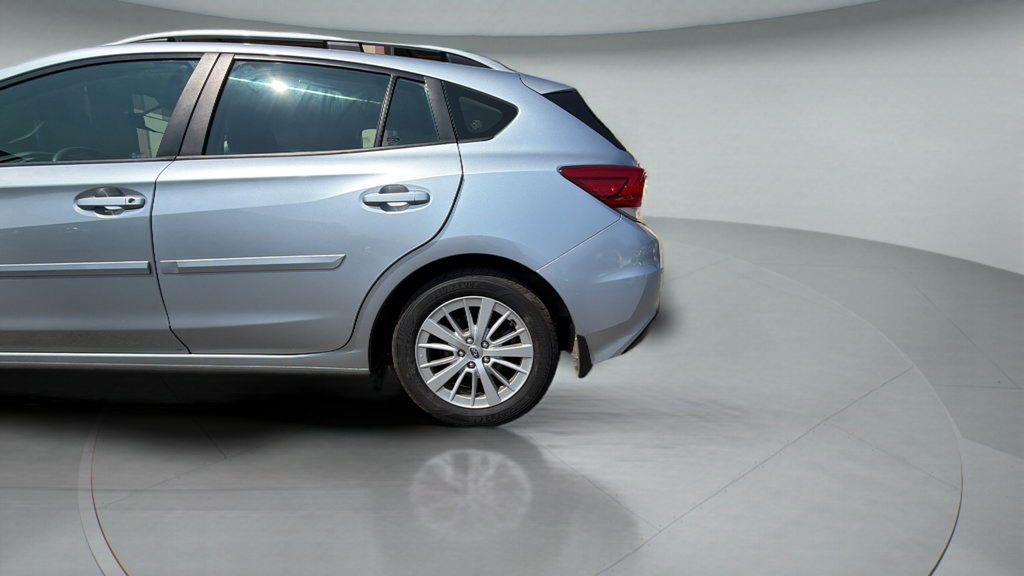 Used 2018 Subaru Impreza 2.0i Premium AWD/4WD image 33