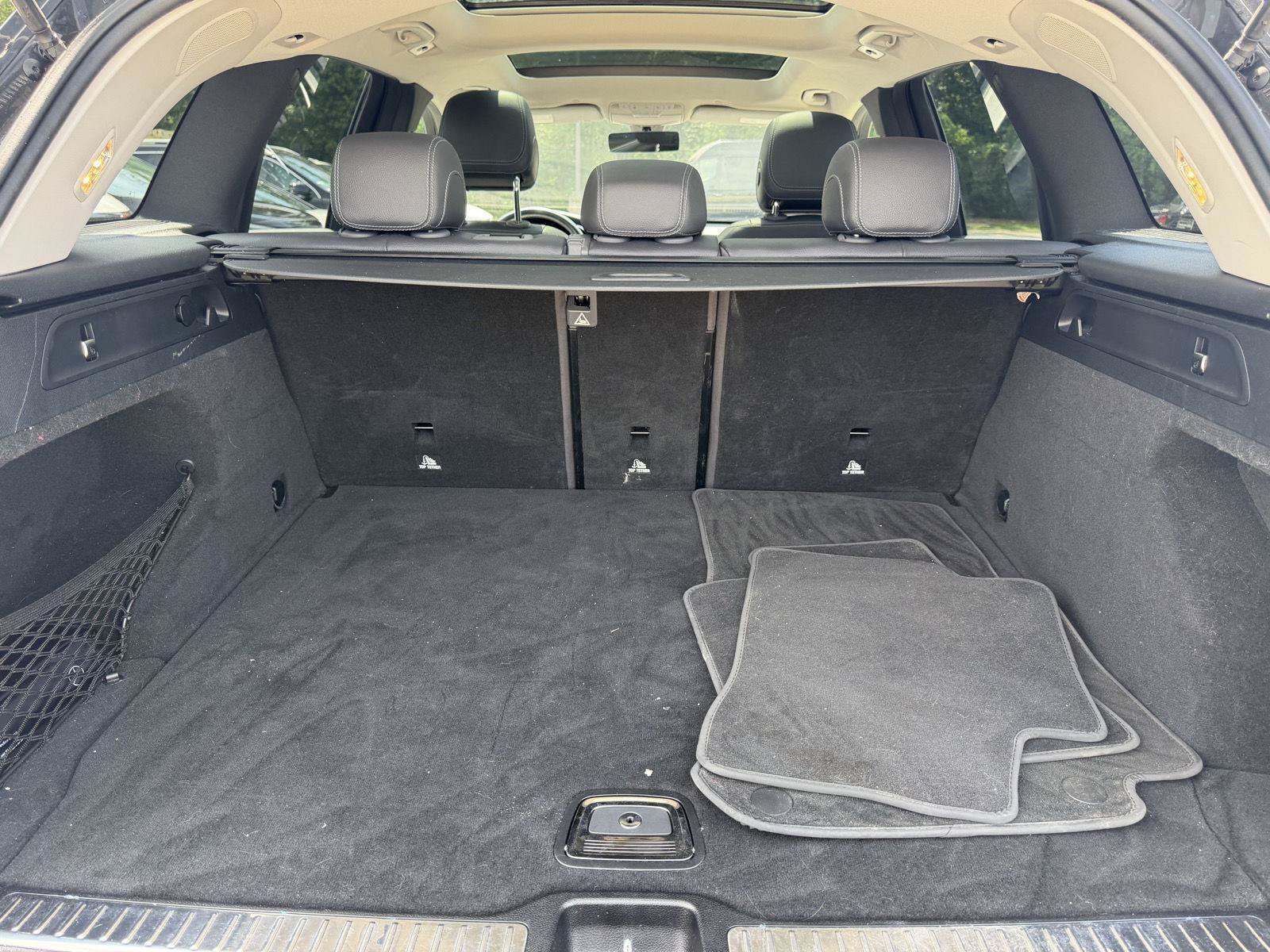 Certified 2021 Mercedes-Benz GLC 300 4MATIC w/ Premium Package image 26