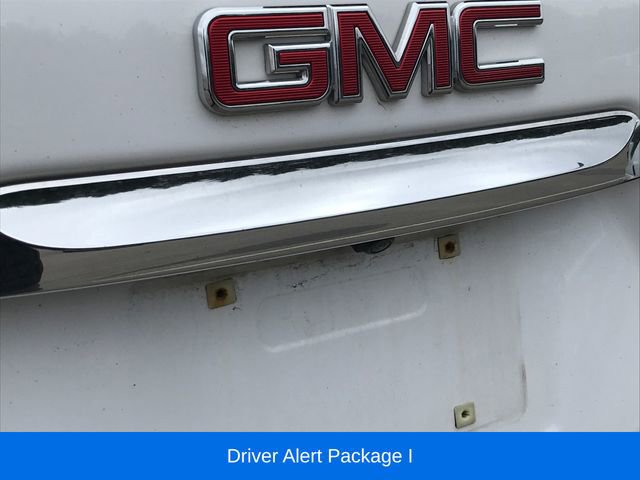 Used 2020 GMC Terrain SLE w/ Driver Convenience Package image 4