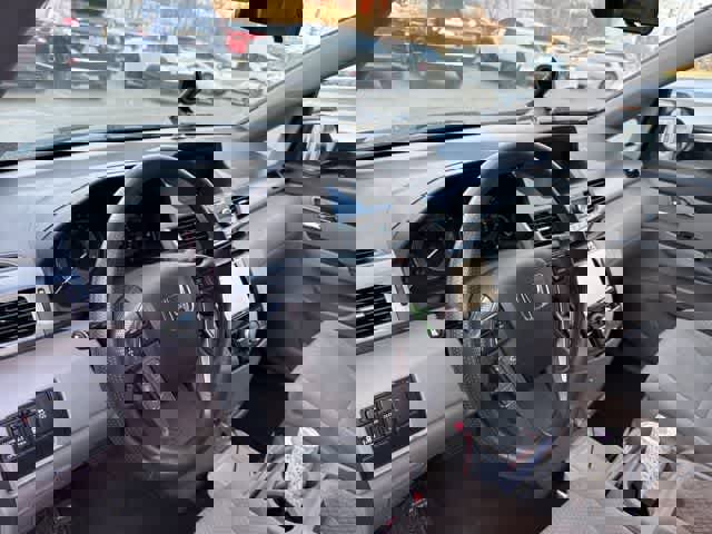 Used 2015 Honda Odyssey EX image 6