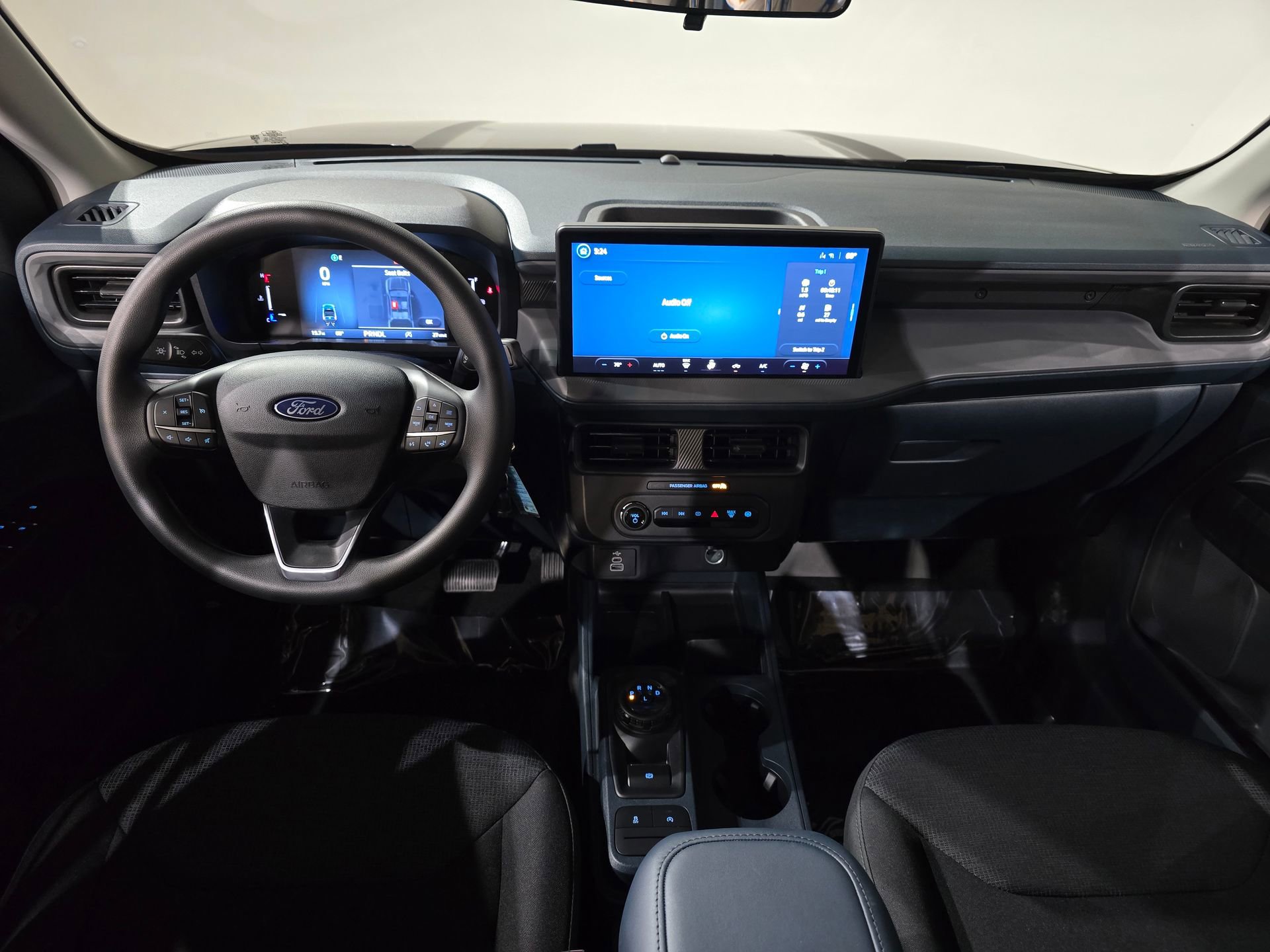 New 2025 Ford Maverick XL w/ Equipment Group 101A AWD/4WD image 29
